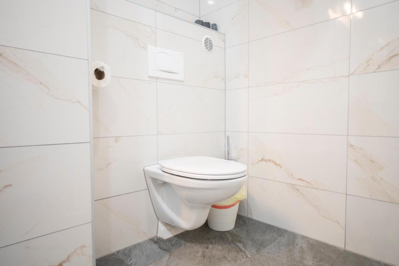 Brand New Charming Appartmet Near Augarten & City Відень Екстер'єр фото